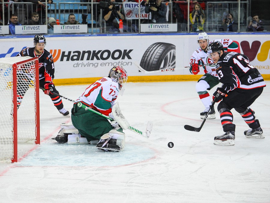 09.03.2017. 1 матч серии 1/2 финала. "Авангард" - "Ак Барс" 1:2 ОТ