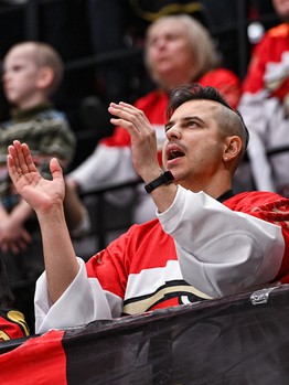 «Авангард» - «Нефтехимик» 2:1 ОТ. Вокруг матча