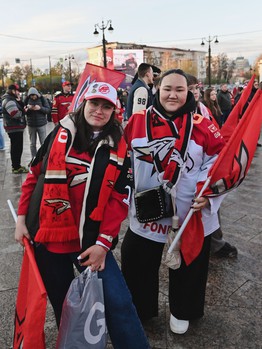Фан-зона «Авангарда» на Пешеходном Любинском