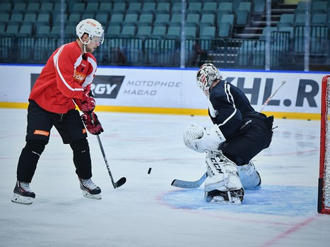 "Авангард" готовится к выездному матчу против СКА