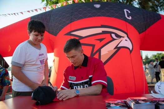 Дамир Шарипзянов - гость очередной вечеринки Буэнос Летос