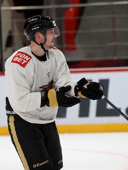 «Авангард» тренируется в Балашихе