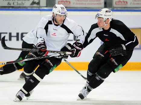 Тренировка "Авангарда" перед выездом по Сибири и Дальнему Востоку