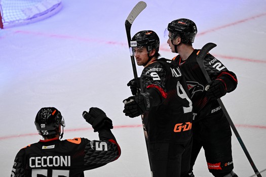 15.02.2026. «Авангард» - «Трактор» 6:2