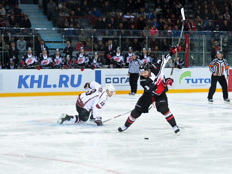 12.11.2015. "Авангард" - "Динамо" Р 2:3Б