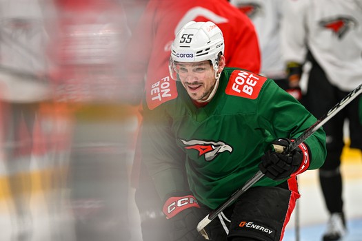 Раскатка «Авангарда» перед матчем в Челябинске