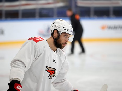 Раскатка «Авангарда» перед матчем в Нижнекамске