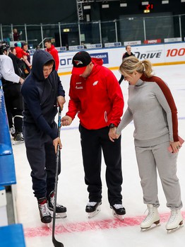 Катания «Авангарда» с семьями