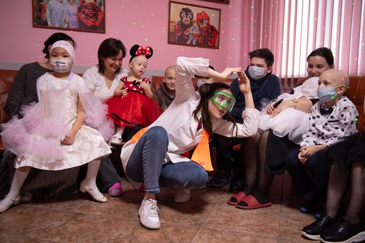 «Авангард» в гостях у болельщиков из гематологического отделения ОДКБ