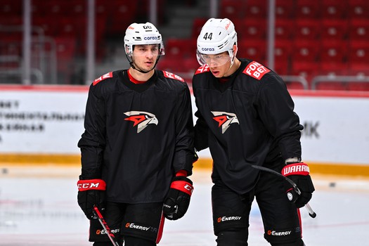 Раскатка «Авангарда» перед матчем в Челябинске