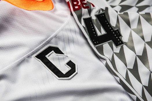 Гостевая форма «Авангарда» на сезон 2025/26