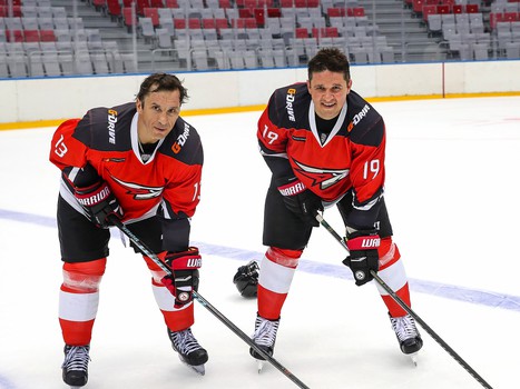 Сборная «Авангард» - Сборная «Газпром нефть» 10:4