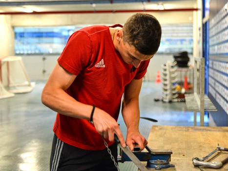 Перед игрой с "Пиратами". Тренировка на "земле"