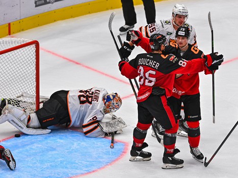 13.10.2022. «Авангард» - «Амур» 4:1