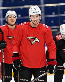 Раскатка «Авангарда» перед третьим матчем серии с «Сибирью» в Новосибирске