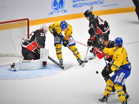 12.08.2017. "Авангард" - "Давос" 3:2