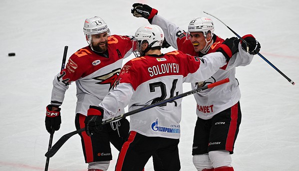 Восьмая победа подряд! «Авангард» переиграл «Спартак»