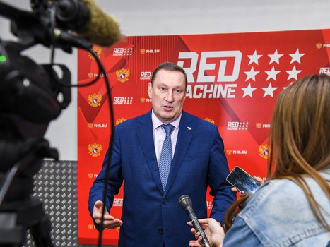 Заключительный день финала Первенства ЮХЛ в Омске