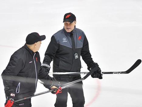 Раскатка "Авангарда" перед выездным матчем с "Трактором"