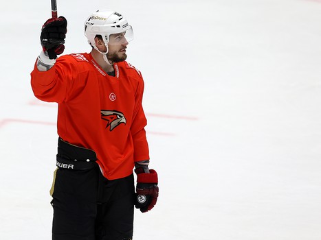 Тренировка «Авангарда» перед матчем в Новосибирске