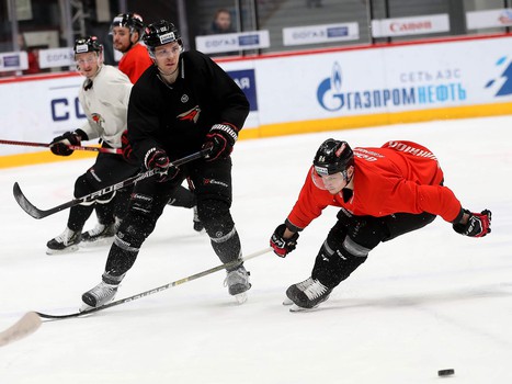 Открытая тренировка «Авангарда» для прессы и болельщиков