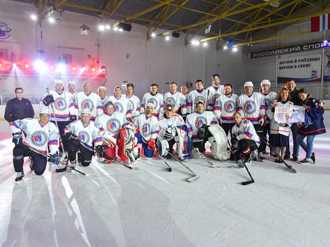 Ветераны «Авангарда» - сборная Ночной хоккейной лиги 8:4