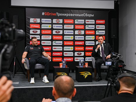 Открытая тренировка «Авангарда»