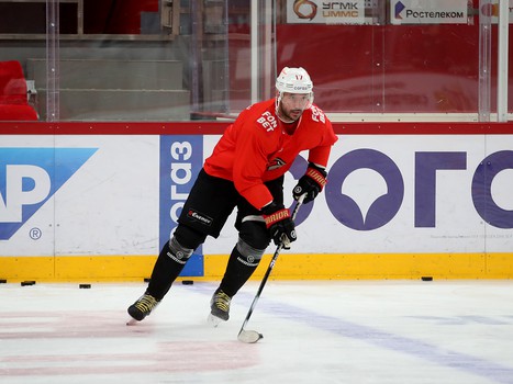 Тренировка «Авангарда» в Екатеринбурге перед третьим матчем серии с «Автомобилистом»