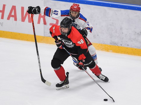 Четвёртый игровой день финала Первенства ЮХЛ в Омске