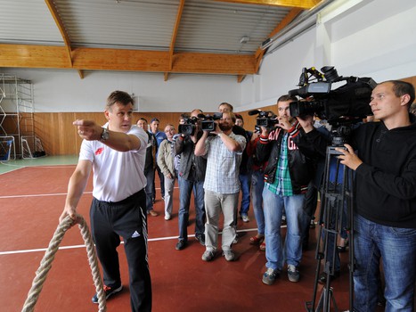 Открытая тренировка для прессы