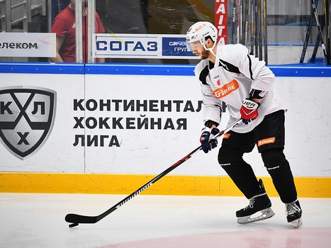 Раскатка "Авангарда" перед выездным матчем с "Барысом"