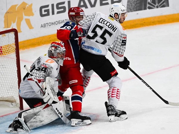 Никита Серебряков вышел на четвёртое место по количеству матчей среди вратарей «Авангарда» в КХЛ