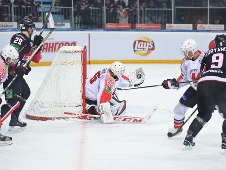 13.12.2013 "Авангард" - "Металлург" Нк 3:2