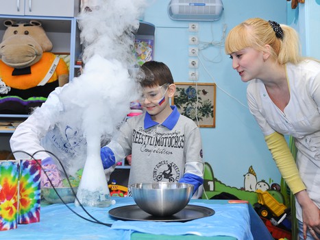 "Авангард" устроил праздник для юных болельщиков из ООДКБ