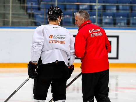 Раскатка «Авангарда» перед матчем с московским «Динамо»