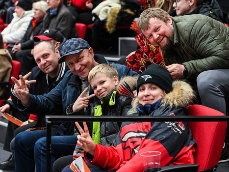 «Авангард» - «Нефтехимик» 4:3 Б. Вокруг матча