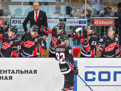 07.12.2017. "Авангард" - "Лада" 4:2