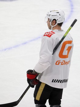 Тренировка «Авангарда» перед матчем в Уфе