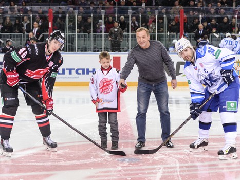 02.11.2014 "Авангард" - "Нефтехимик" 5:1