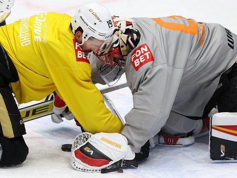Раскатка «Авангарда» перед матчем в Хабаровске