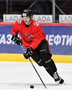 Первая ледовая тренировка «Авангарда»