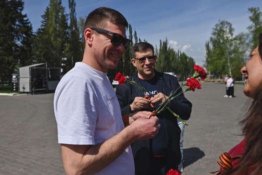 Возложение цветов в Парке Победы