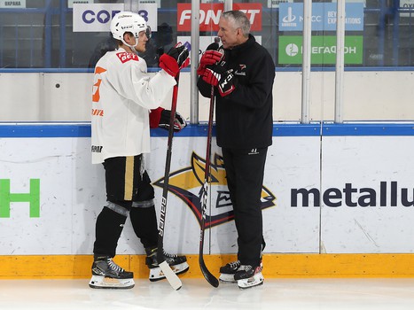 Тренировка «Авангарда» перед первым матчем серии в Магнитогорске