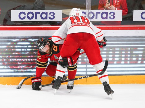 10.03.2021. 1/4 финала, 5 матч. «Авангард» - «Автомобилист» 3:1