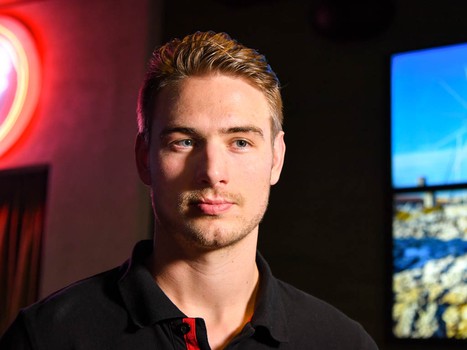 Ужин болельщика с хоккеистами "Авангарда" Деннисом Эвербергом и Юханом Сундстрёмом