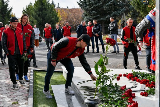 «Авангард» почтил память Алексея Черепанова