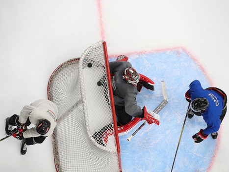 «Авангард» продолжает тренировки