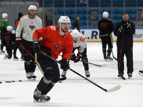 Тренировка «Авангарда» перед матчем в Нур-Султане
