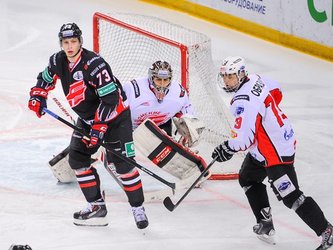 10.04.2015 "Авангард" - "Омские Ястребы" 5:4