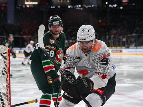 На шаг, но впереди. «Авангард» побеждает в Казани